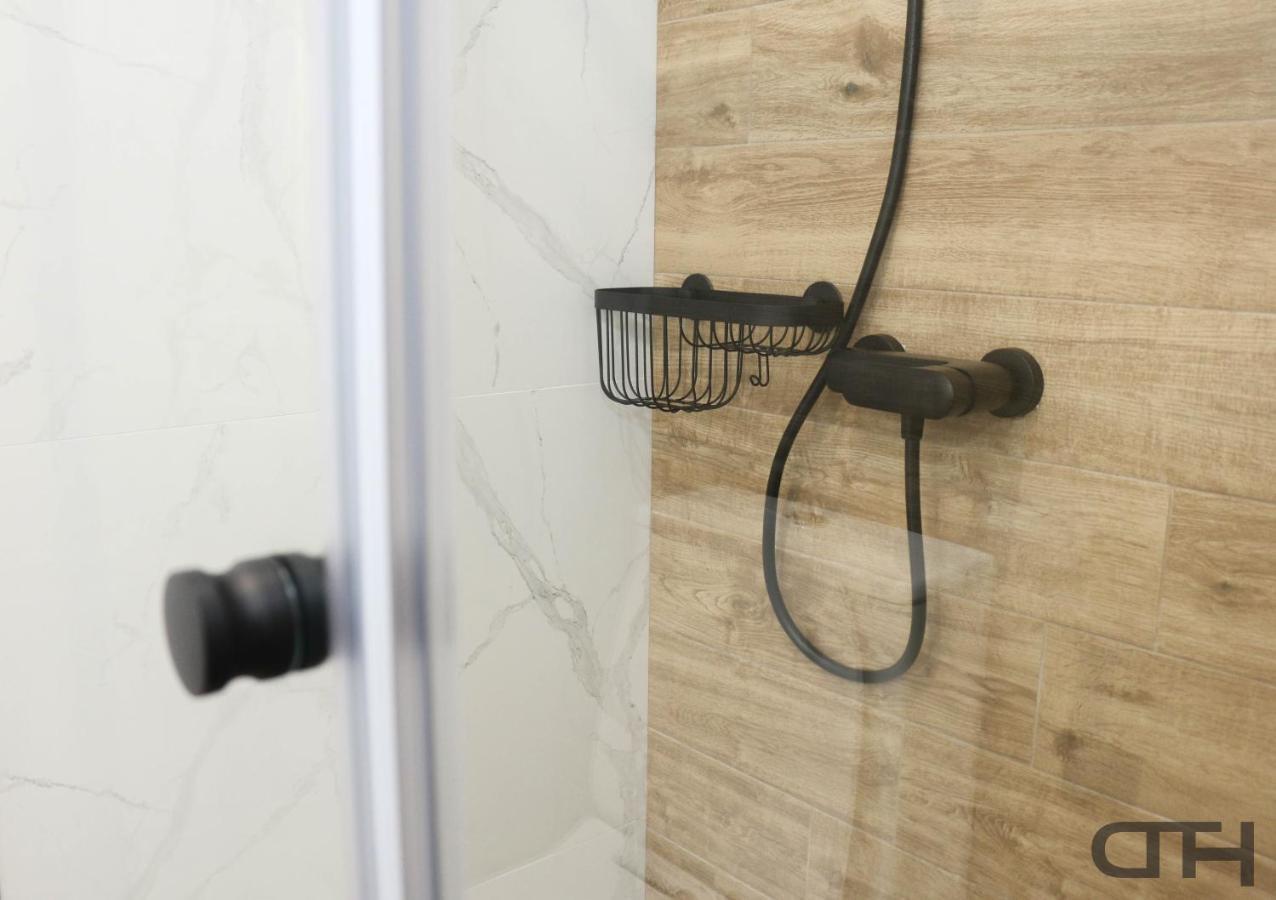 New Deluxe Studio 4 Downtown Thessaloniki- Fully Equiped ภายนอก รูปภาพ