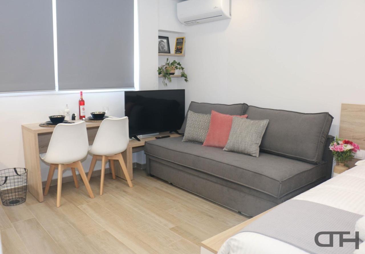 New Deluxe Studio 4 Downtown Thessaloniki- Fully Equiped ภายนอก รูปภาพ